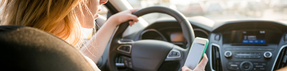 Understanding New Ontario Distracted Driving Laws, Youngs Insurance, Ontario