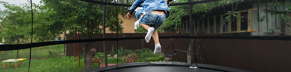 10 Tips To Mitigate Trampoline Liabilities, Youngs Insurance, Ontario